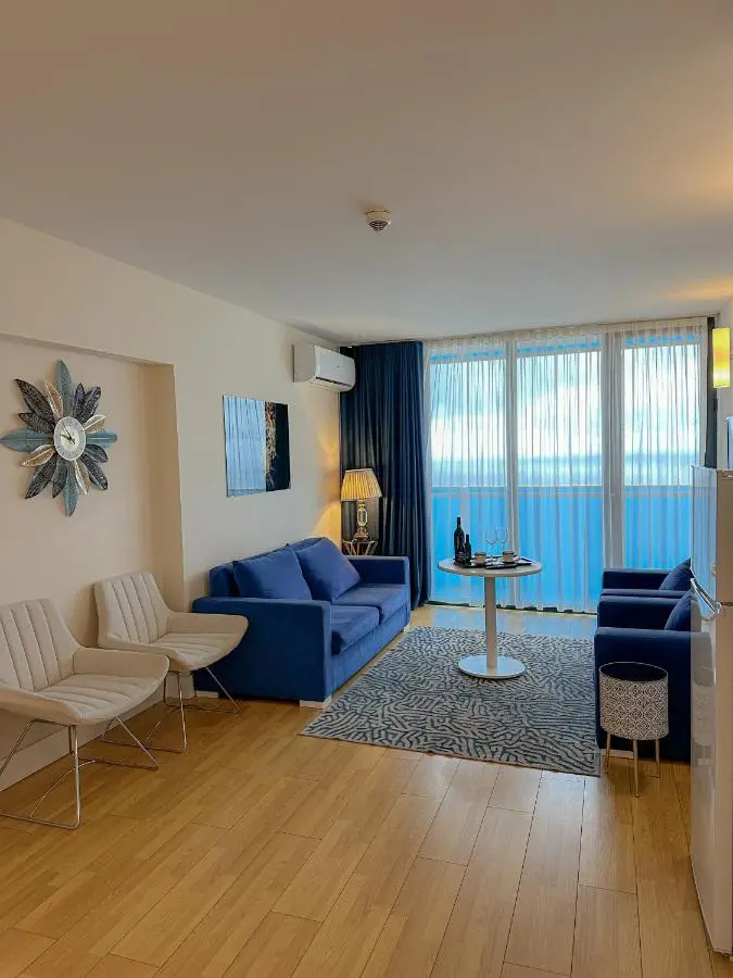Luxury View Hotel