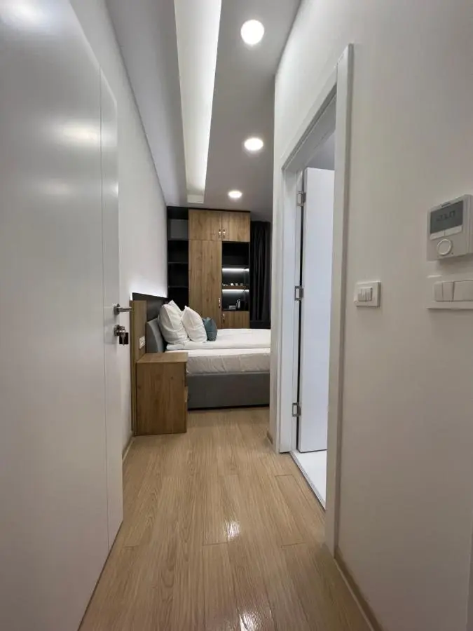OLYMPIC 84 Apartments