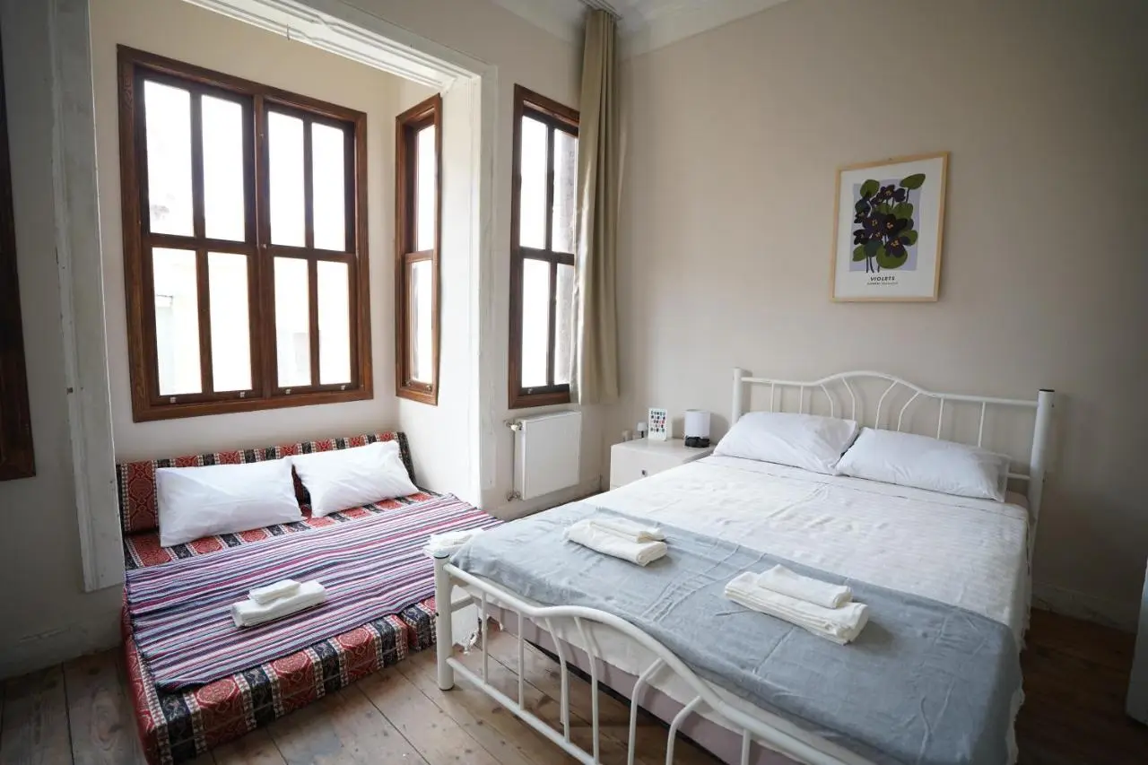 i1 Historic House Hotel with Gorgeous View