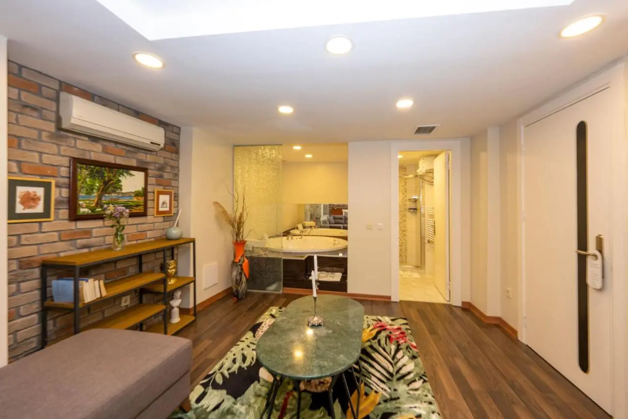 The Marions Suite - Central Comfortable Stay in Taksim