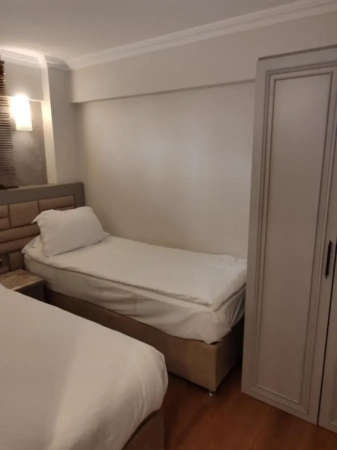 Regency World Hotel