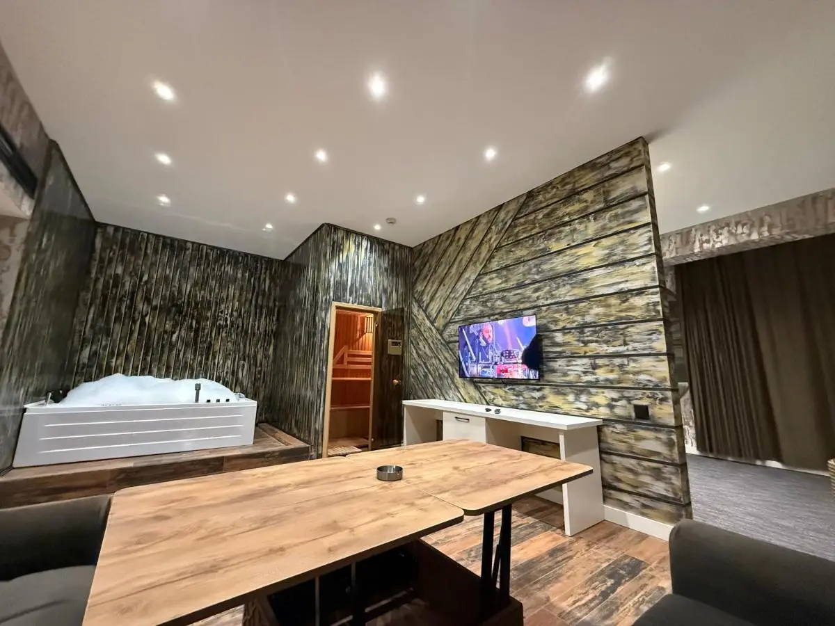 Mont Inn Hotel