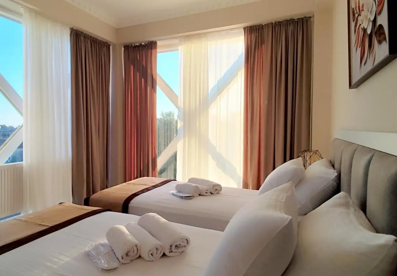 Hotel Red Tower