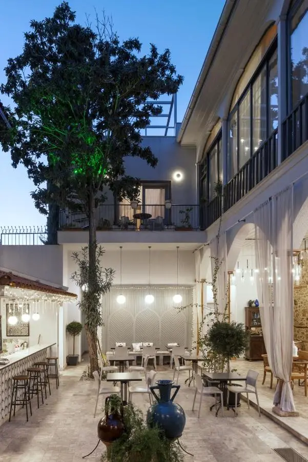 Delight Deluxe Hotel