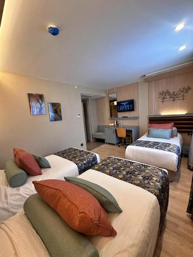Hotel Sapphire
