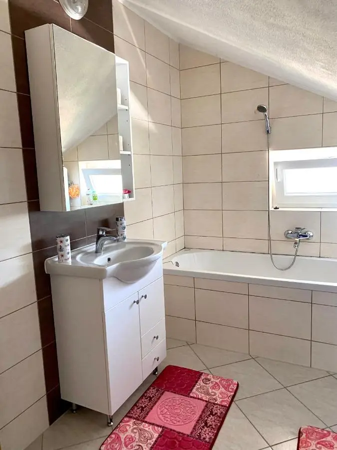 BIG Apartment 3 Bedrooms