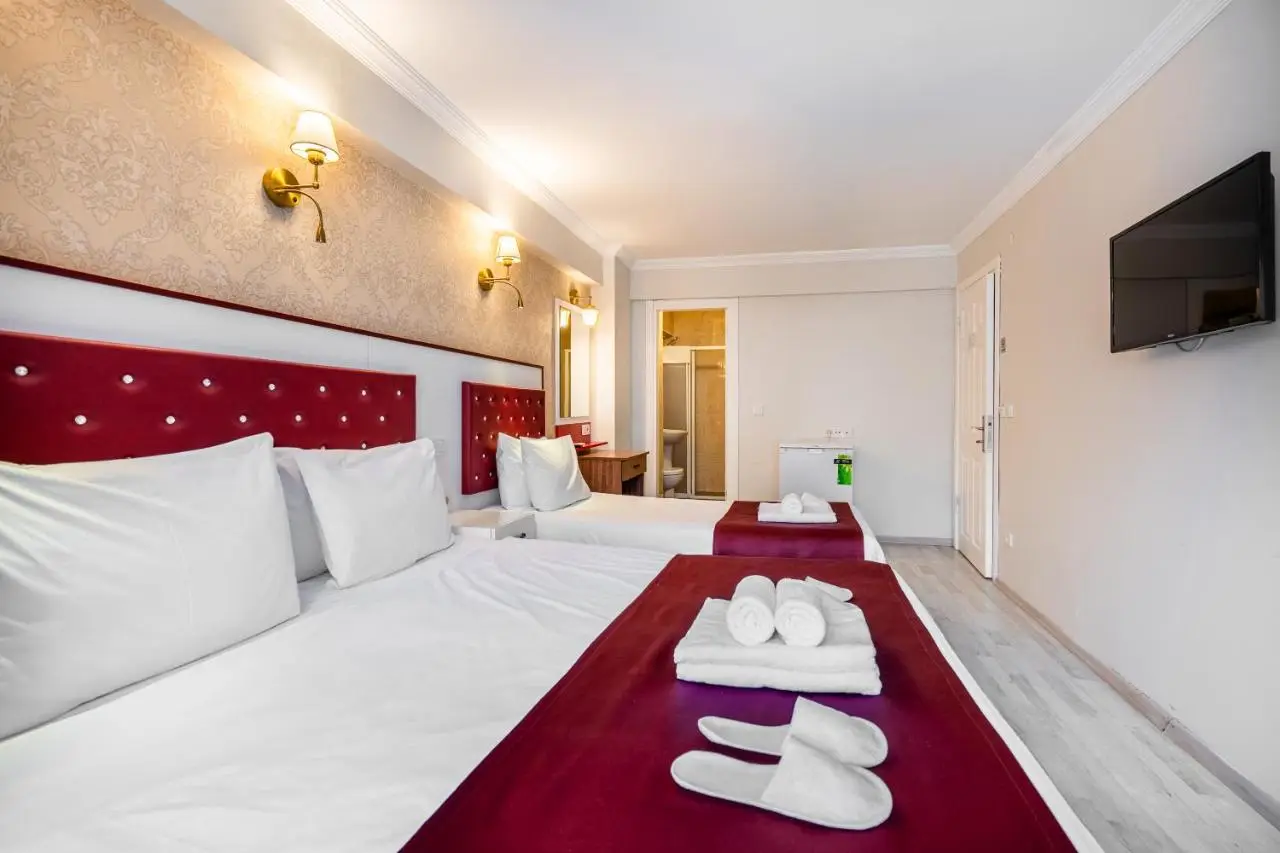 Cihangir Palace Hotel