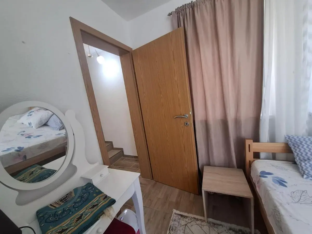 Apartment Maatoug