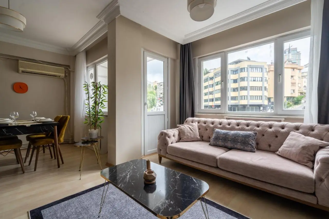 Beşiktaş And Şişli Luxury Central Flat