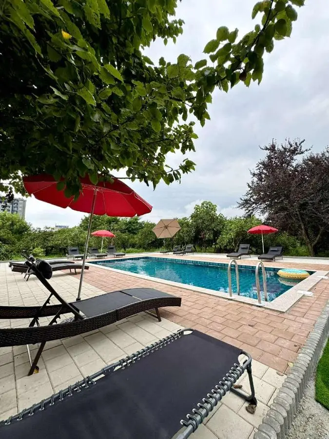 Senima's paradise - Pool & Cottages