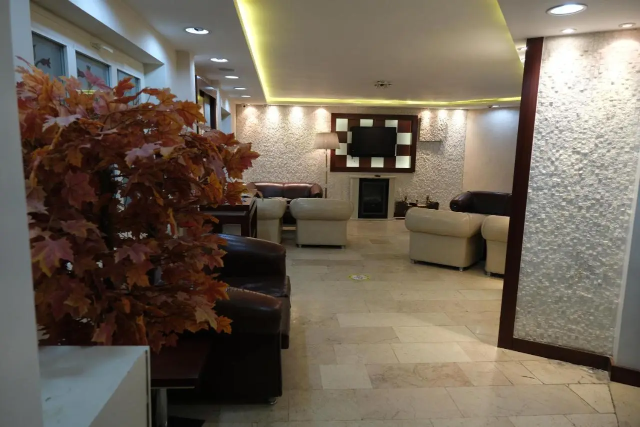 Artan Hotel