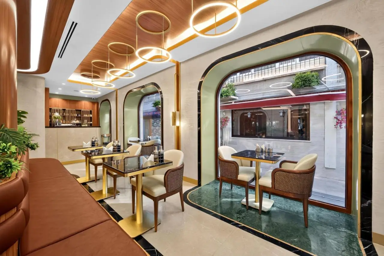 Erba Hotel