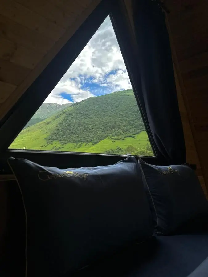 Gold cottages Kazbegi