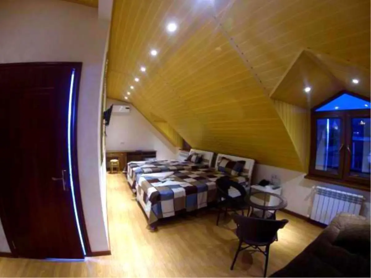 Hotel Garden House