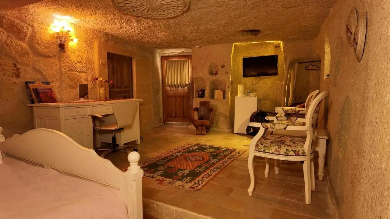 Iris Cave Cappadocia