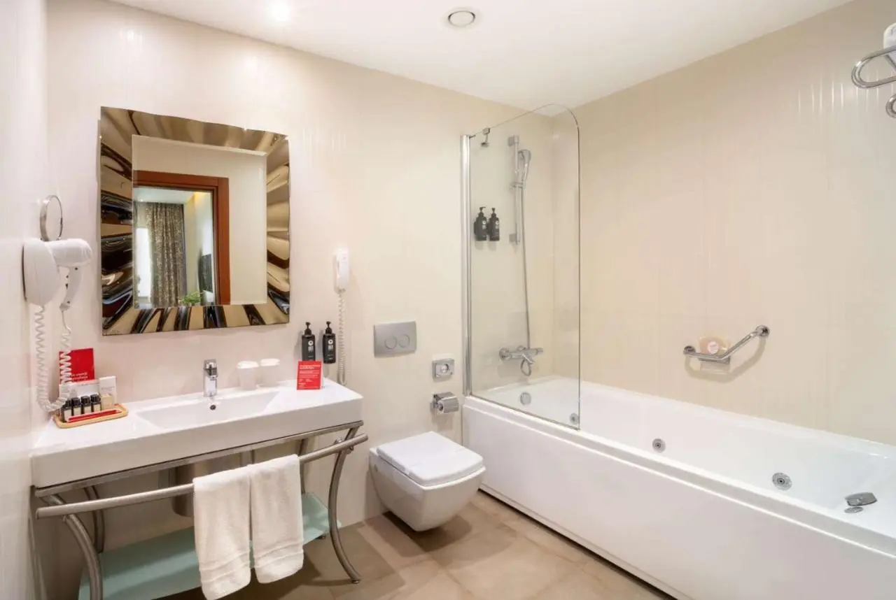 Ramada Plaza by Wyndham Istanbul Atakoy