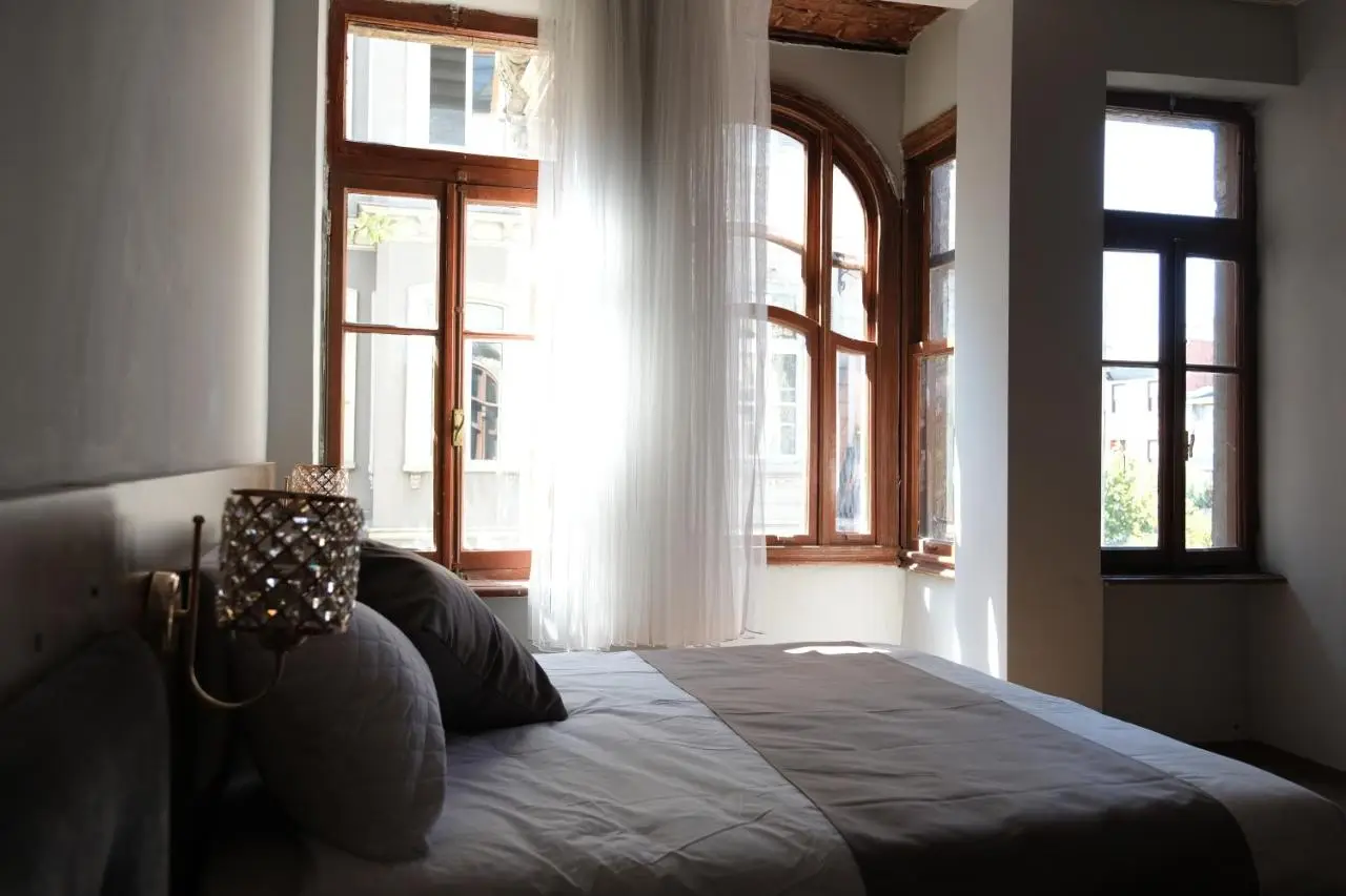 Adamantides Hotel