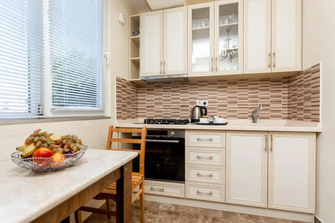 Prime location Apartment with Three Bedroom