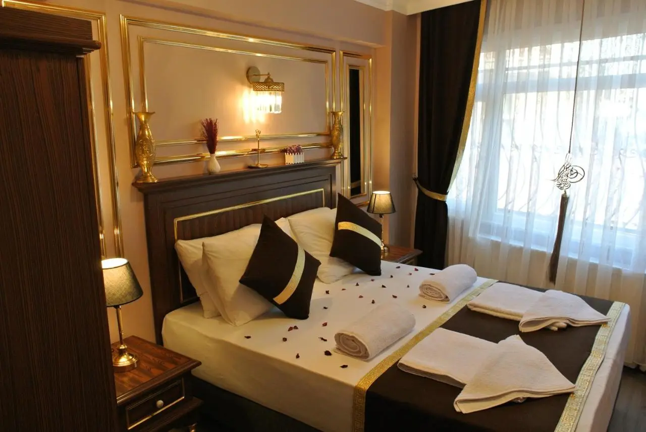 Emirhan Guesthouse & Suites