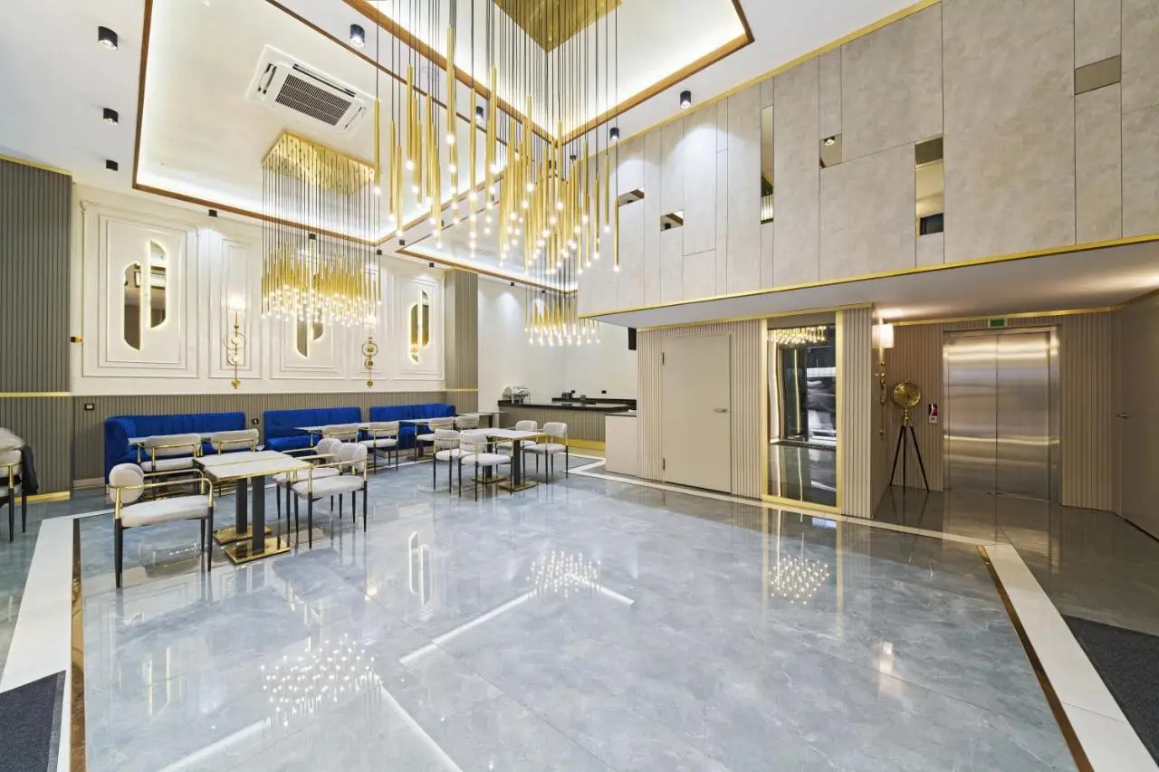 Elysia Hotel