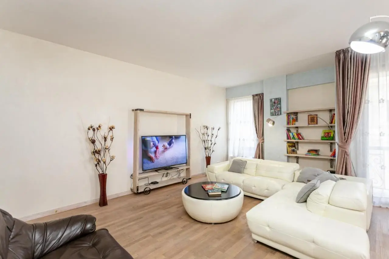 Executive Central Loft