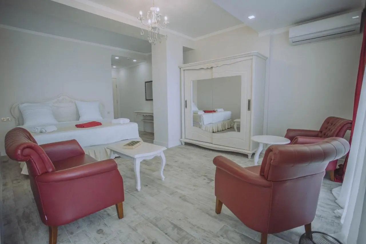 Royal Medis Hotel