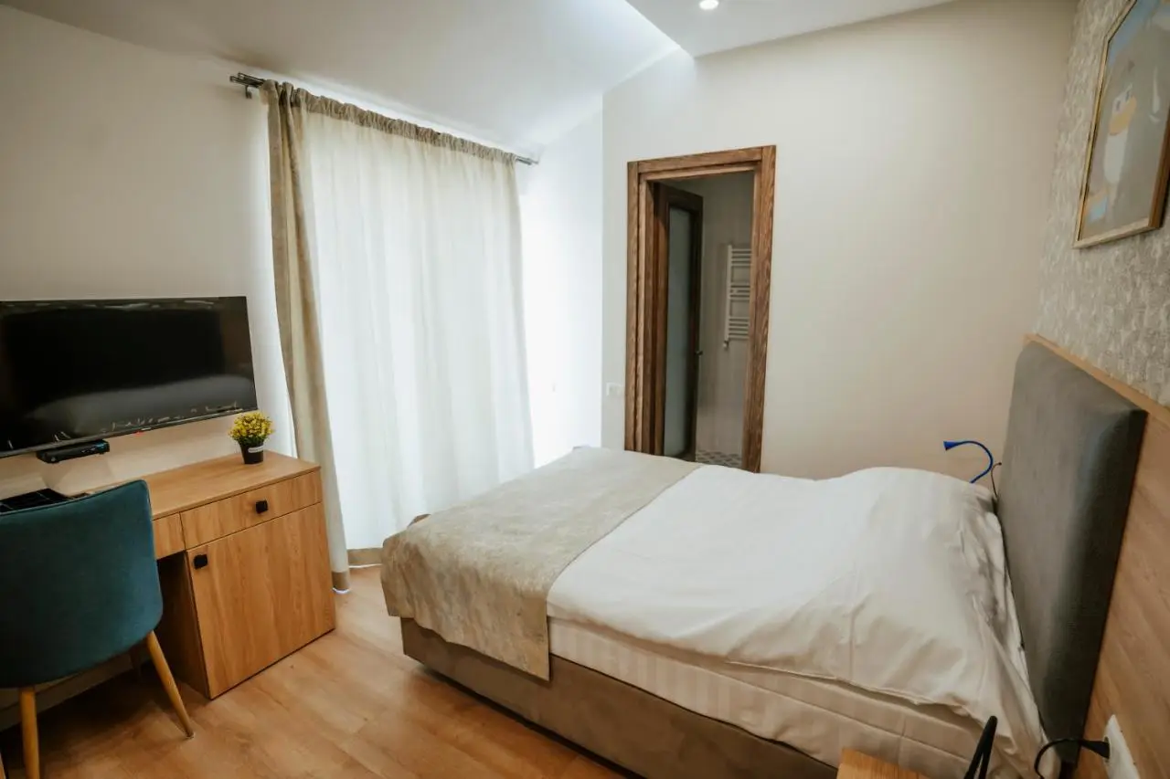 West Apart Hotel