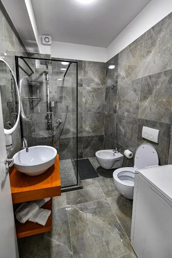 New Central Apartment