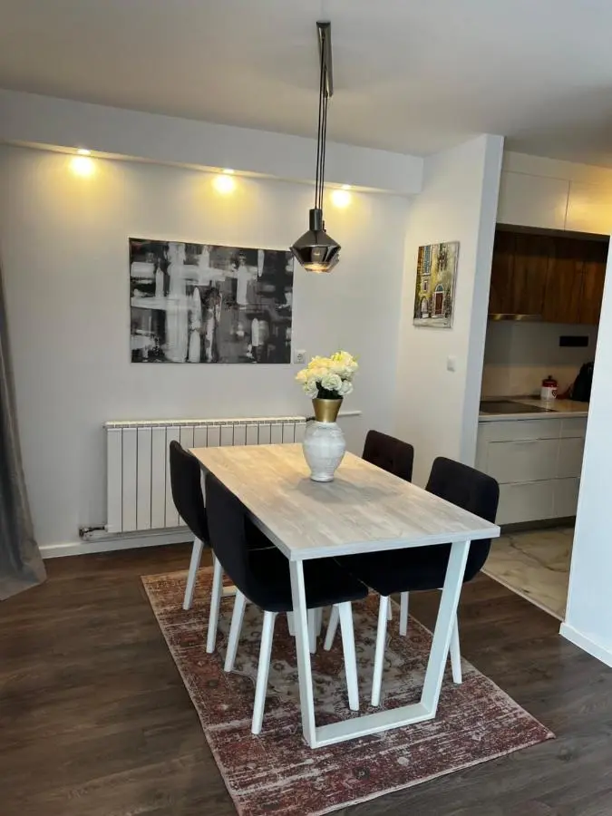 Lux Apartment Gusinjac
