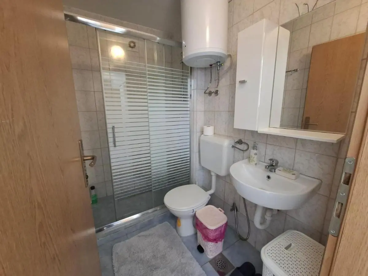 Amina River Apartment