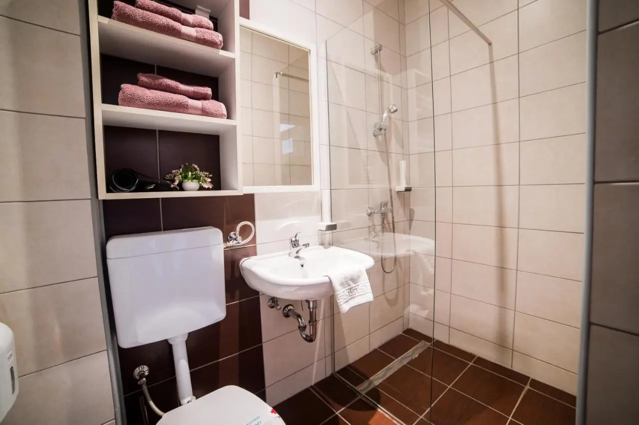 University Hotel Dorrah