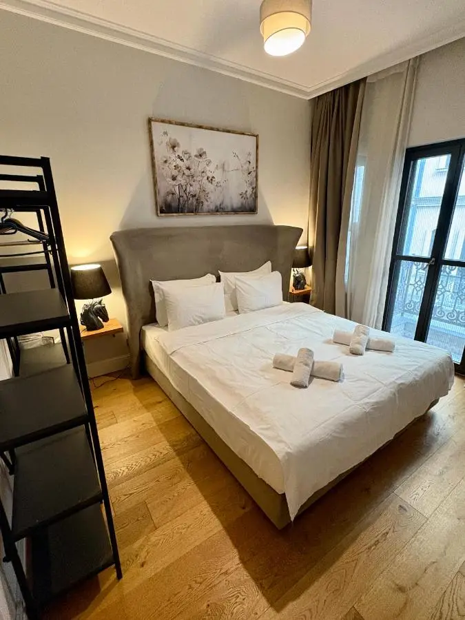 Taksim The 360 Hearth Of İstanbul 55-56