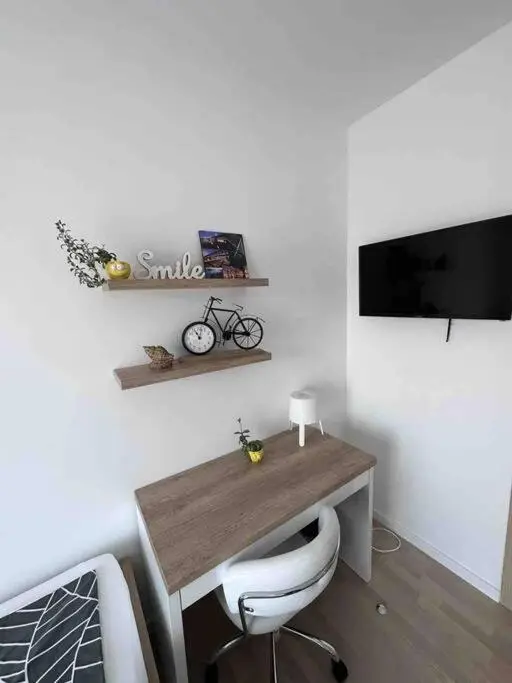 Apartment River 503