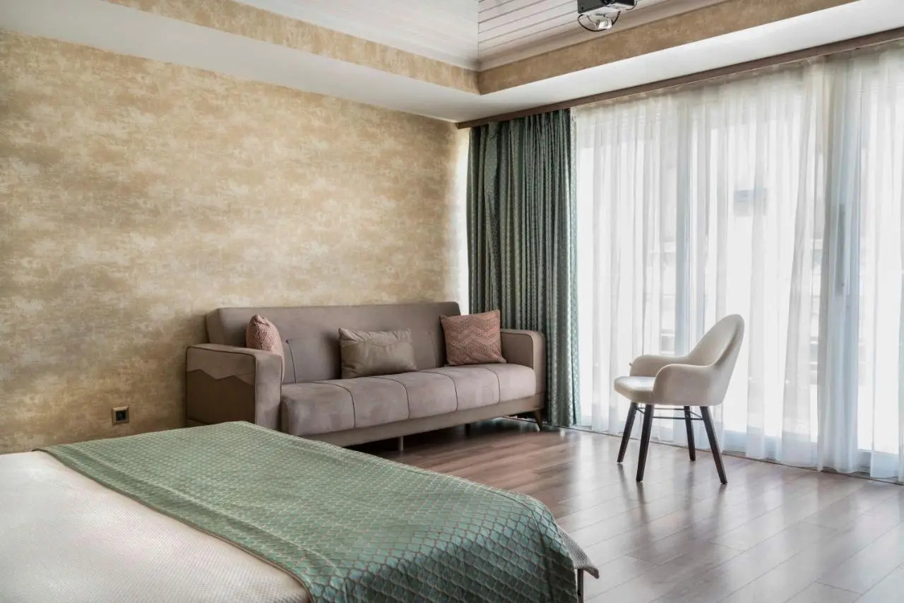 Castle Franco Suites