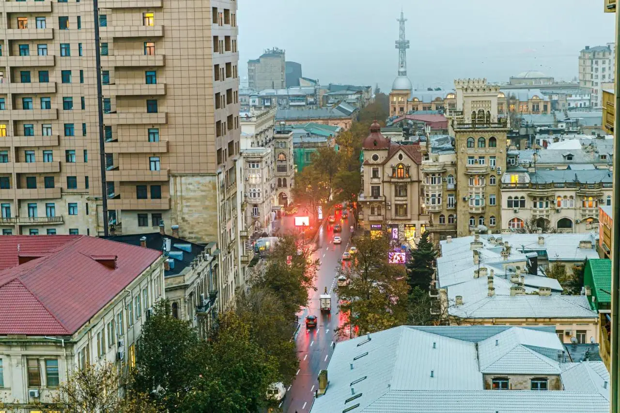 RAYA Luxury Apartment in Nizami street