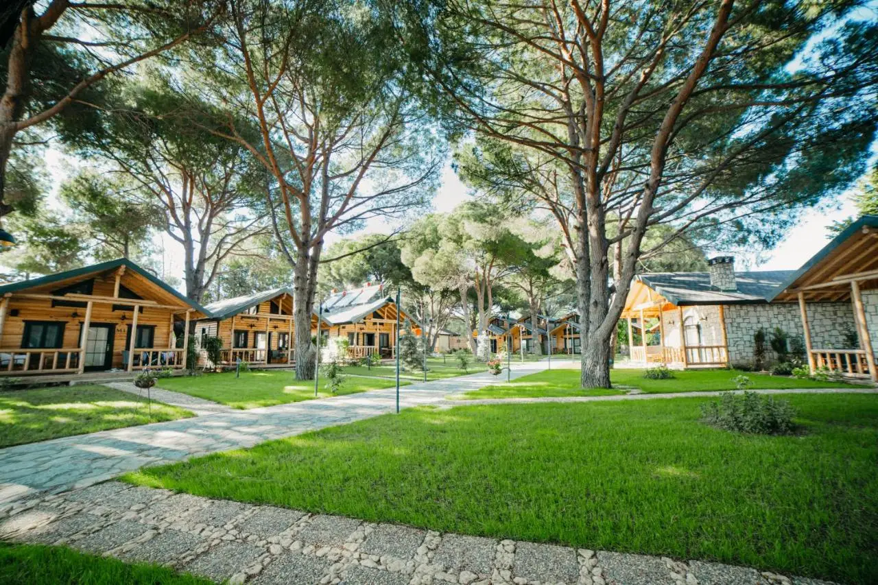 Pino Mar Luxury Bungalows