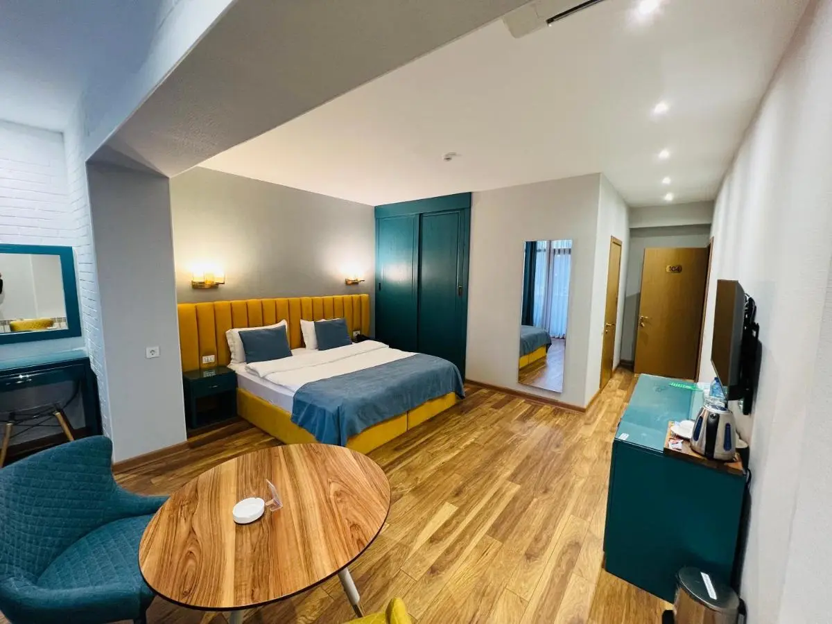 CH Hotel