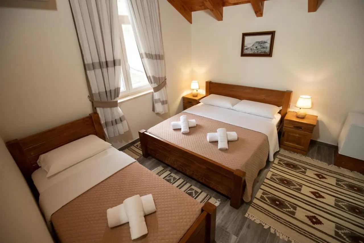 Xhuli Guesthouse