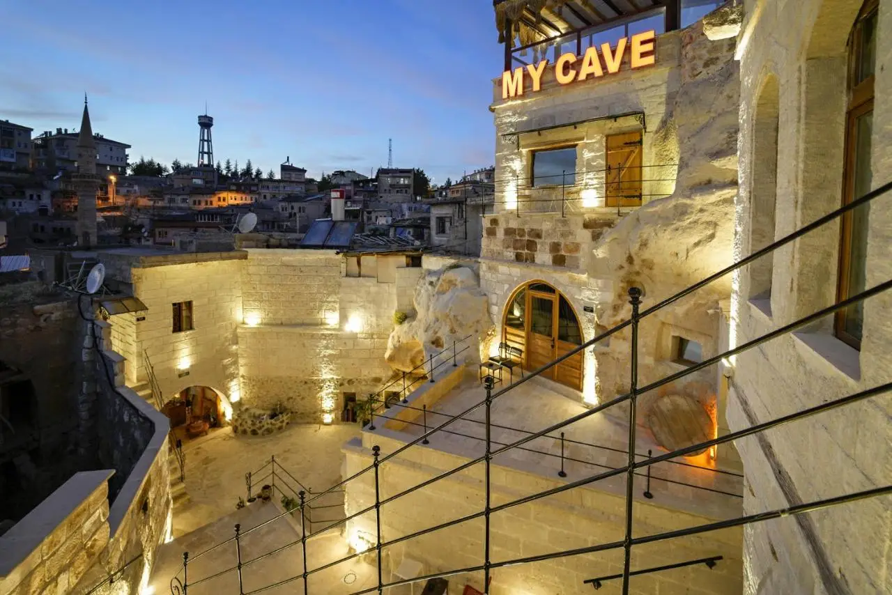 My Cave Suites