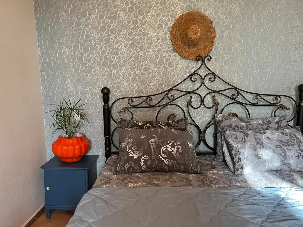 Lola Apartments TBS