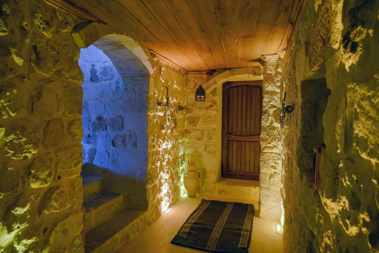 Babili Cappadocia Cave