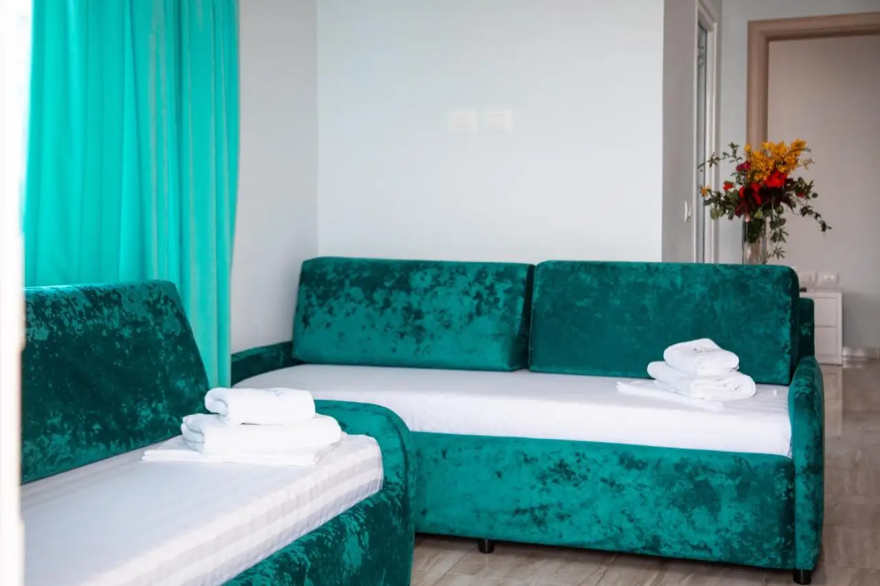 Vila e Bardhe Butique Hotel