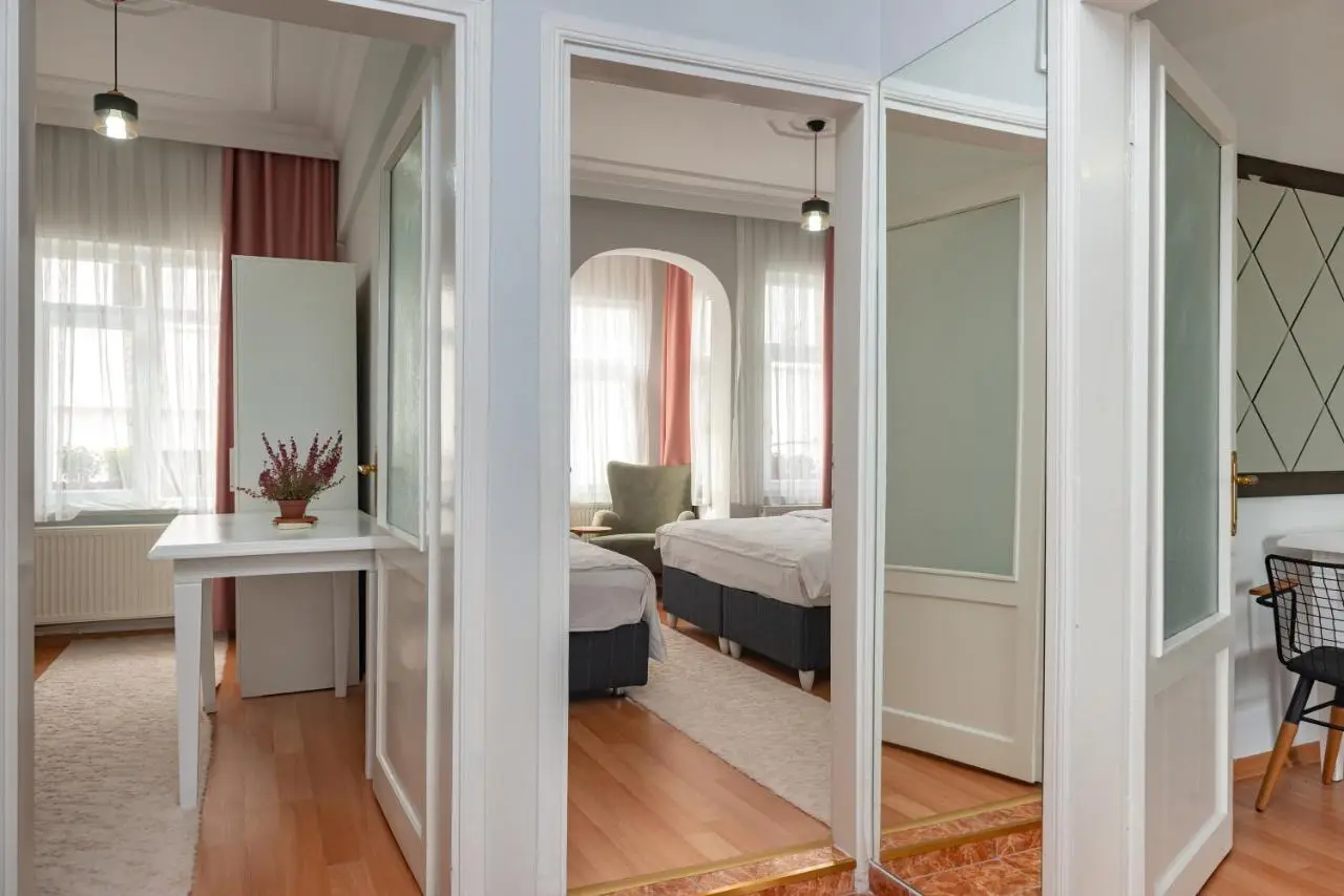 Dualis Hotel