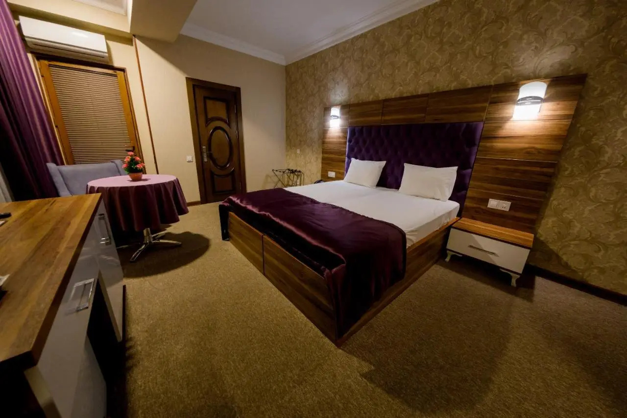 Royal Sapphire Hotel