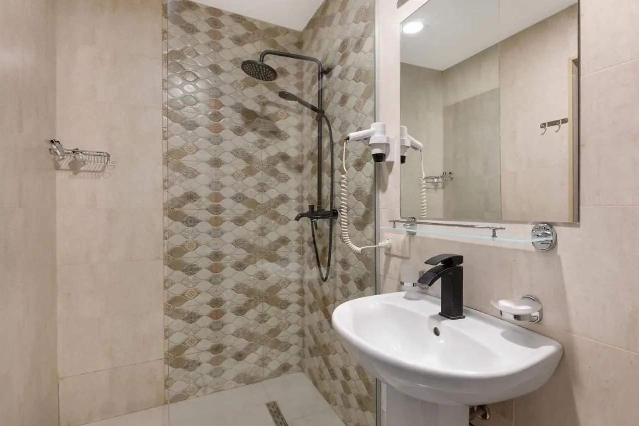 Iveria Inn Hotel