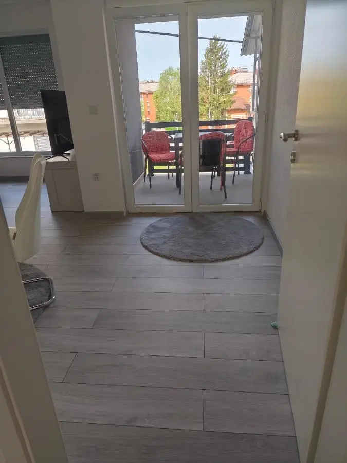 Sokak Apartman