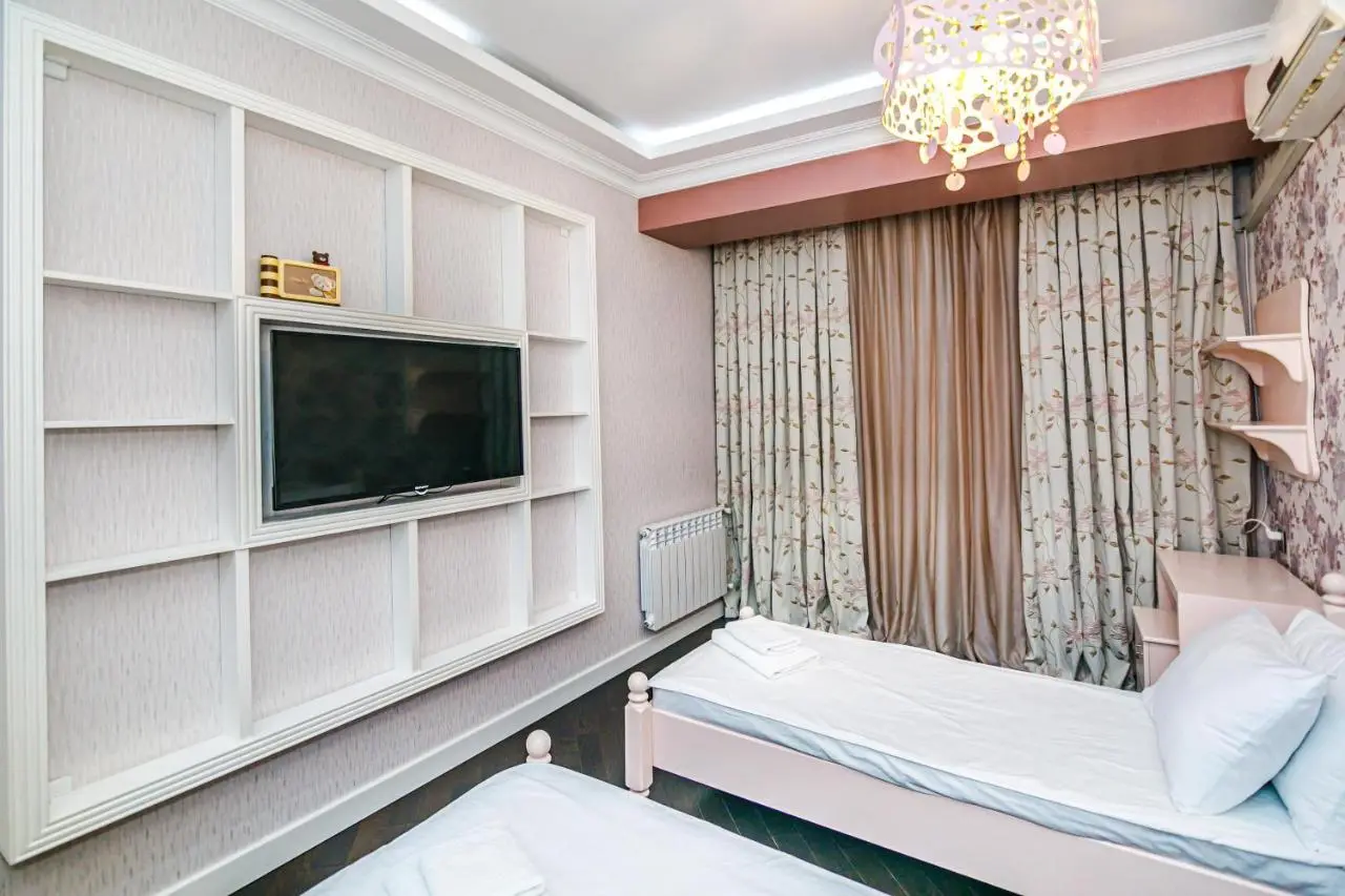 Park Azure cozy apartment by Baku Housing