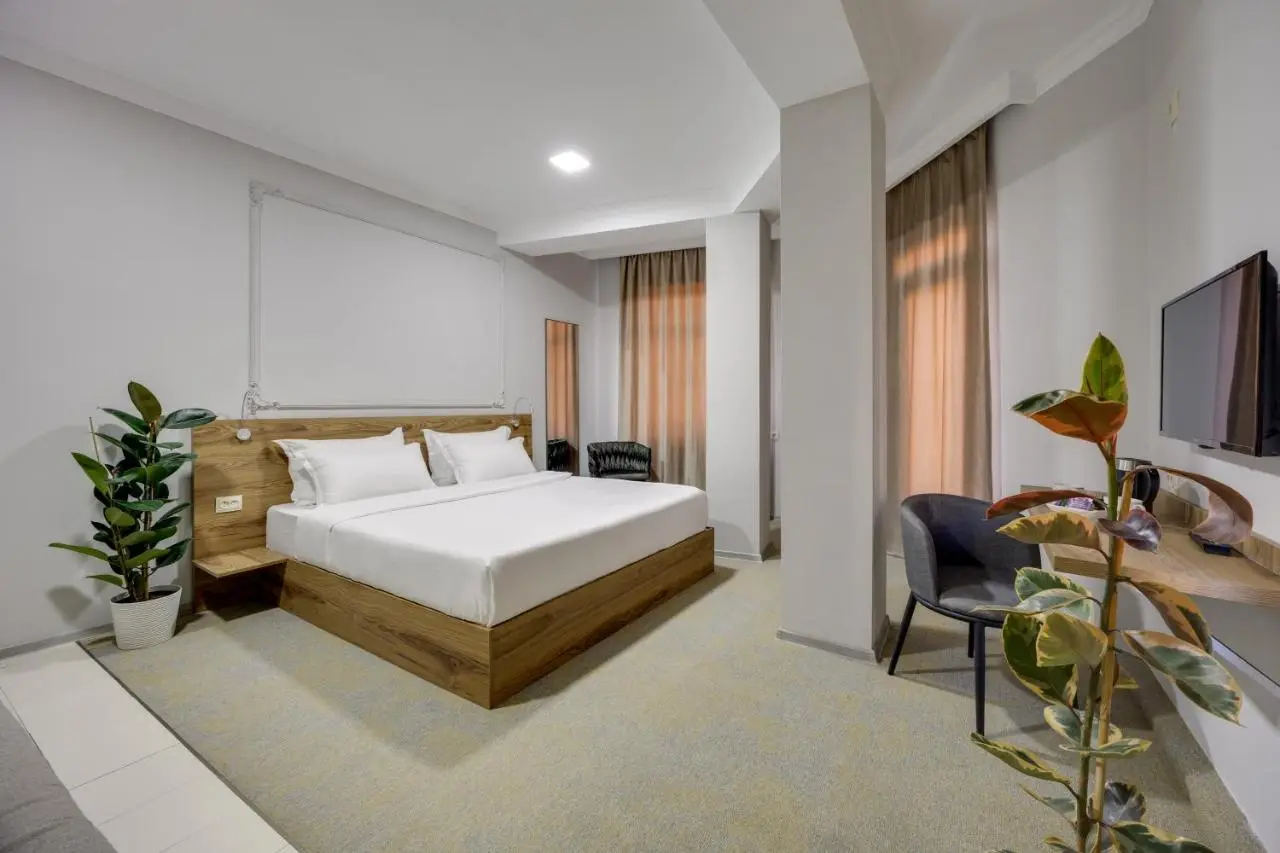 Regraph Hotel