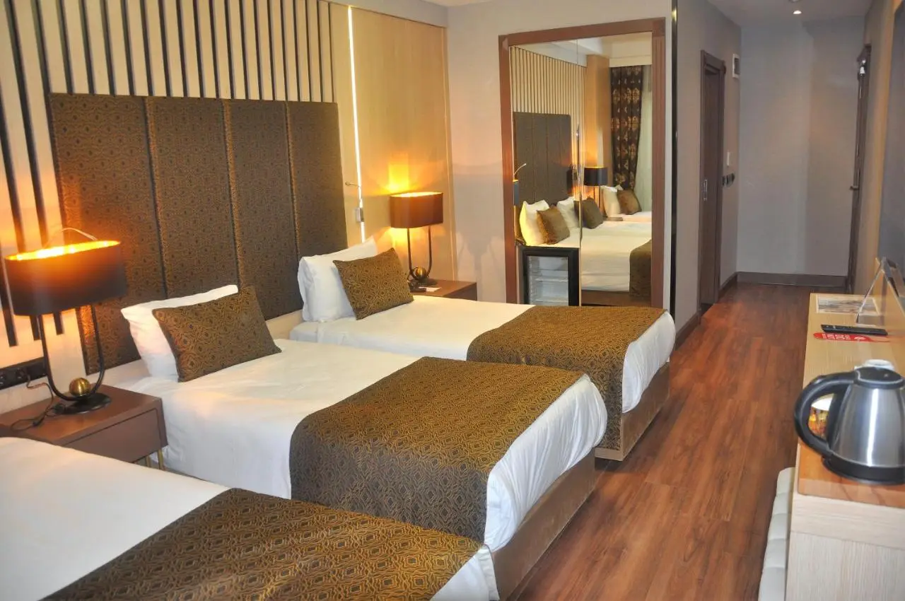 Pell Palace Hotel & SPA