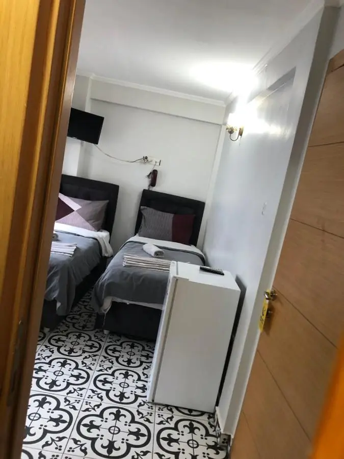 Reydel Hotel